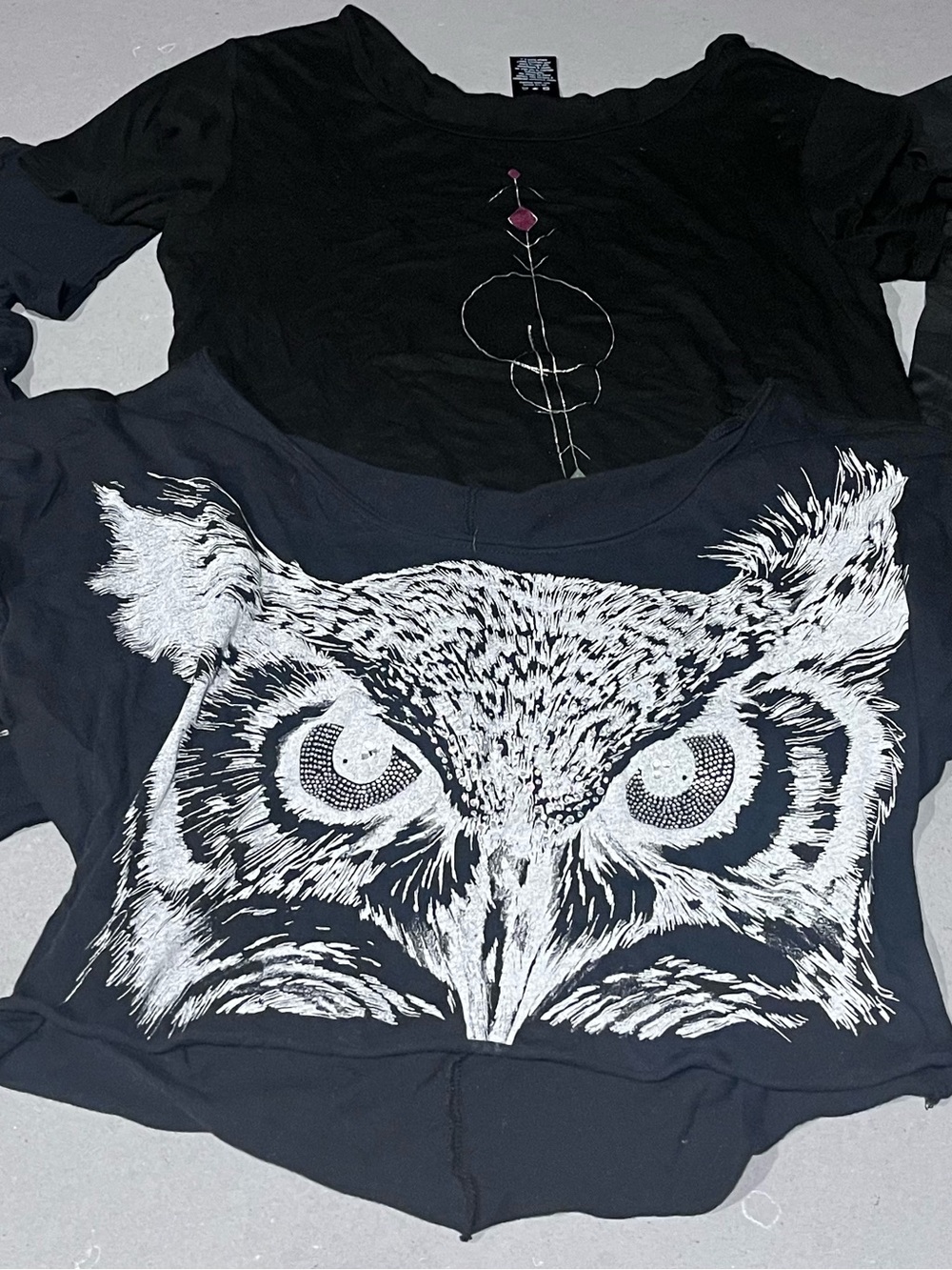 Black Short Sleeve with White Owl Graphic & 3 other amazing Tees